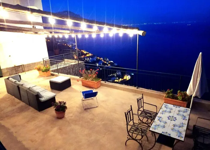 Daire Alba D'amalfi - The Dawn One Step From The Heaven