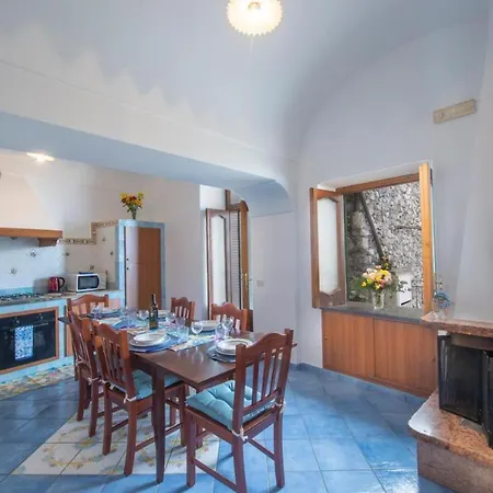 Alba D'amalfi - The Dawn One Step From The Heaven * 아말피