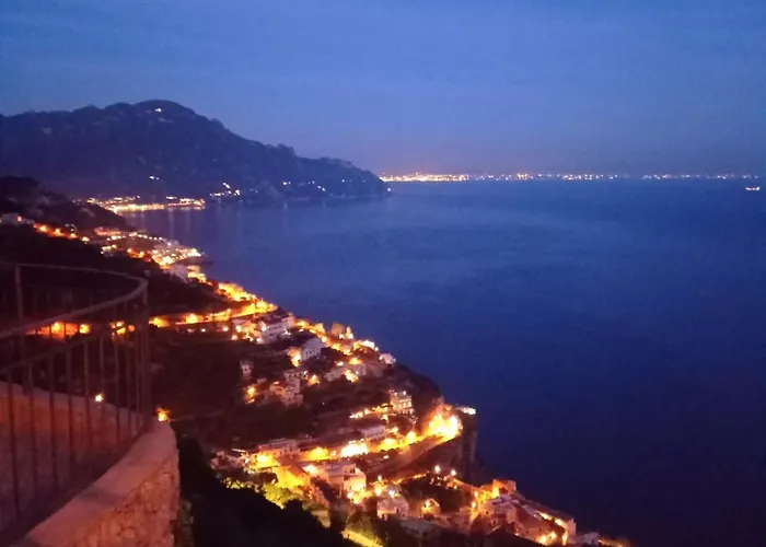 Alba D'amalfi - The Dawn One Step From The Heaven أمالفي